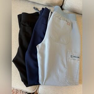 FIGS Yola 2.0 Scrub Pants, small petite; 3-pair bundle!